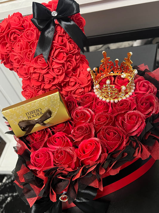 Valentine hear rose box with rose bear