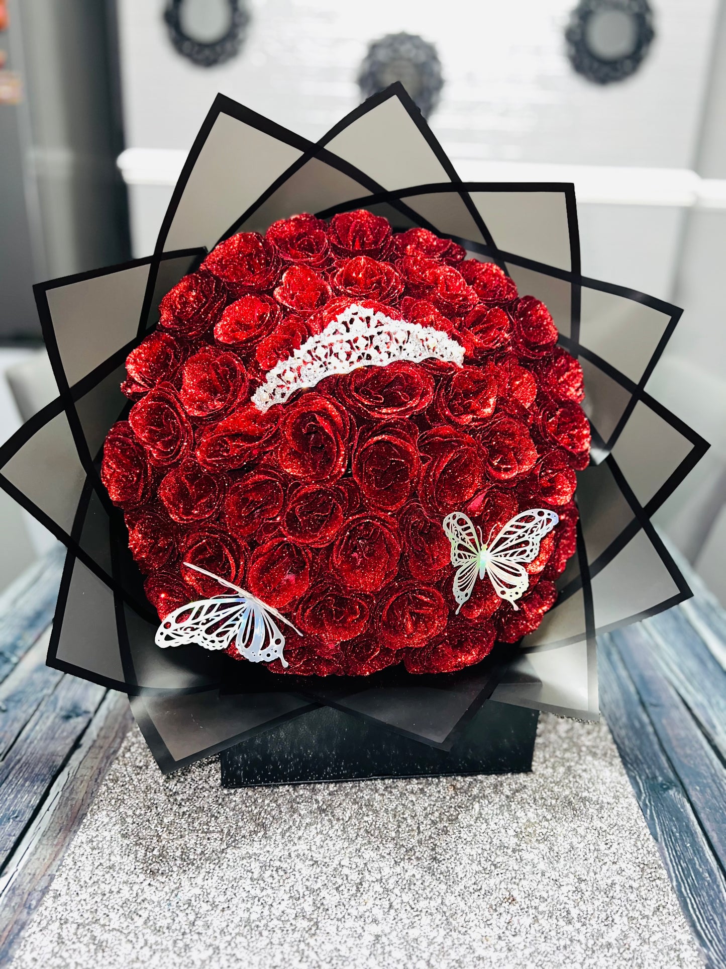 🌹 Luxury 50 Red Glitter Rose Bouquet with Tiara & Butterflies – Perfect Gift for Any Occasion