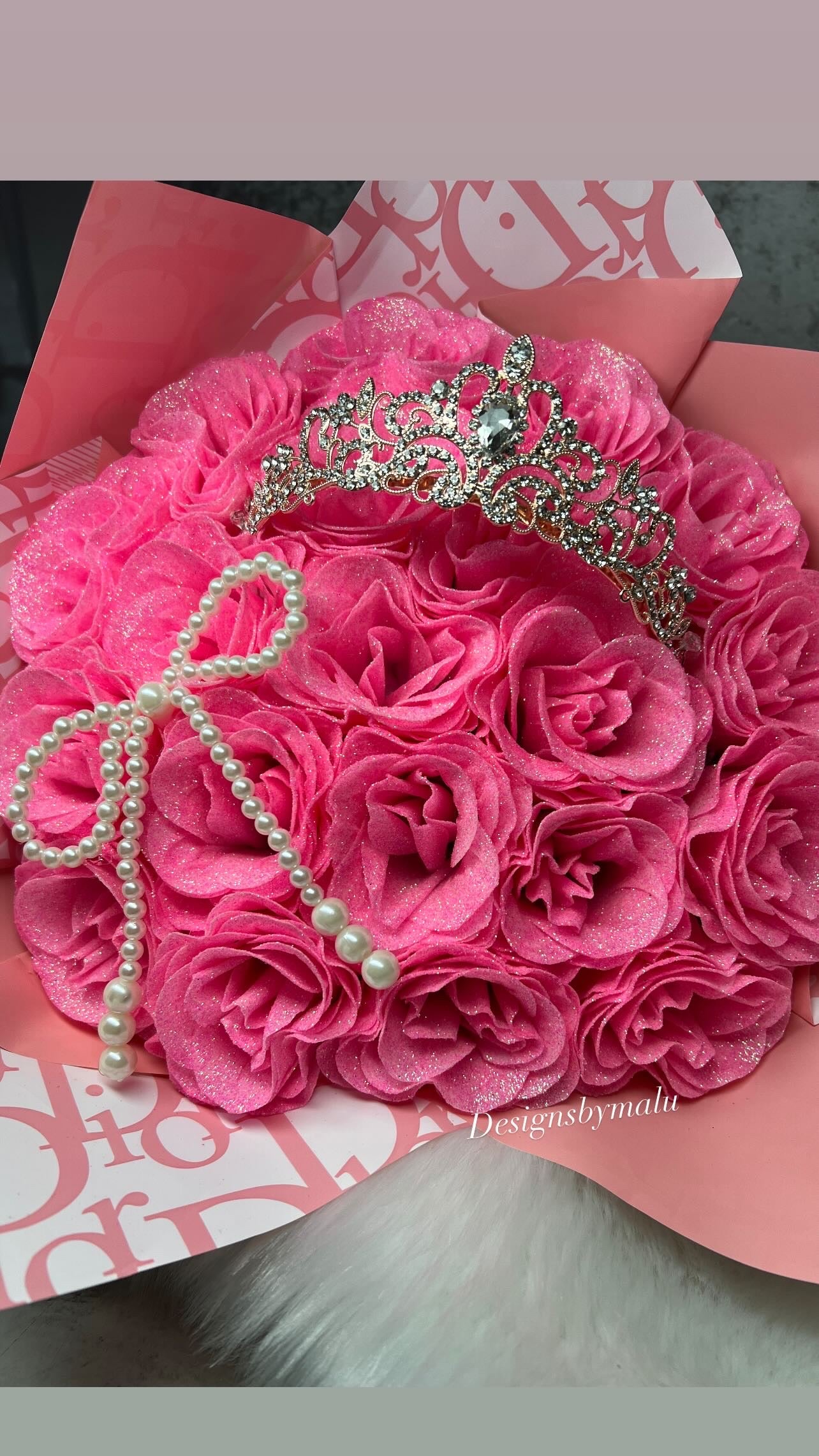 Luxury Pink Glitter rose bouquet (artificial roses) with Tiara , birthday bouquet, Christmas gift