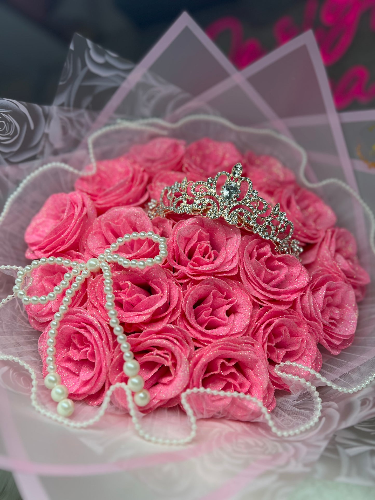 Luxury Pink Glitter rose bouquet (artificial roses) with Tiara , birthday bouquet, Christmas gift