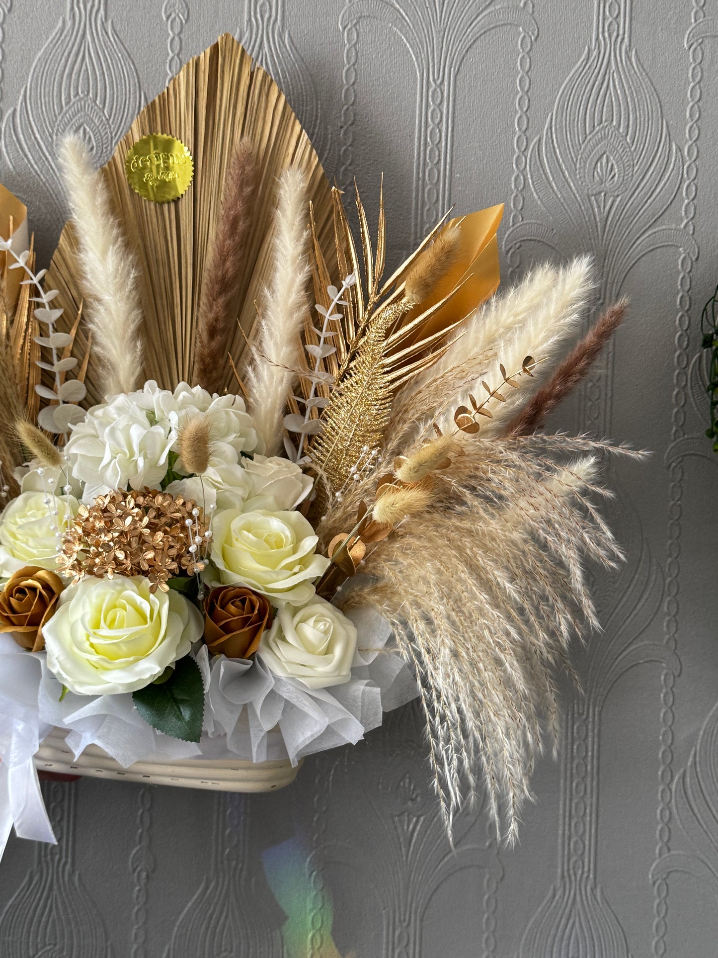 Luxury Dried Pampas & Silk Flower Arrangement – Handmade Boho Display