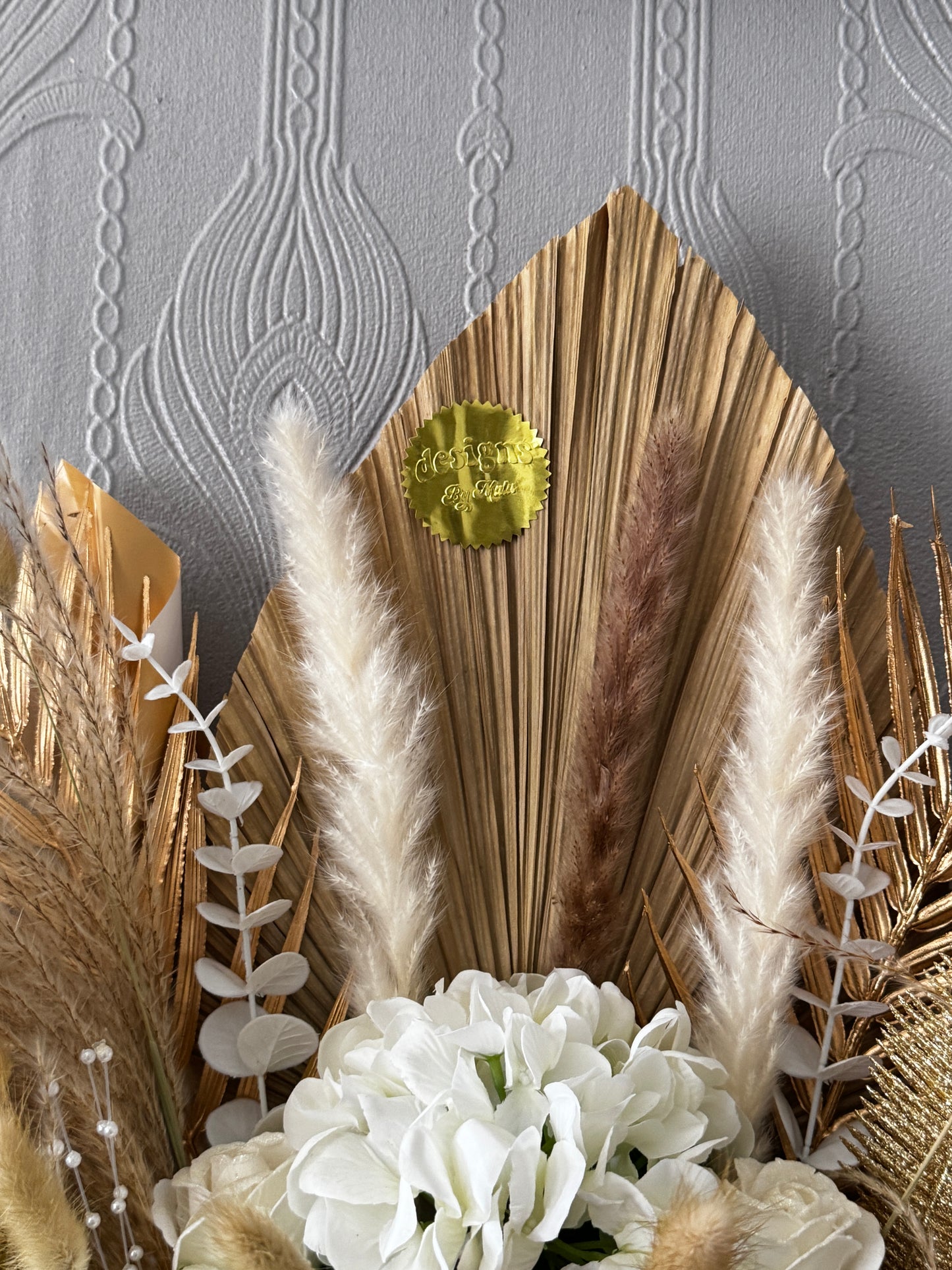 Luxury Dried Pampas & Silk Flower Arrangement – Handmade Boho Display