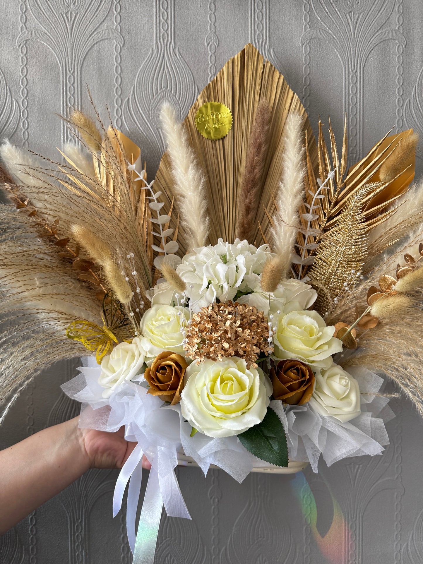 Luxury Dried Pampas & Silk Flower Arrangement – Handmade Boho Display