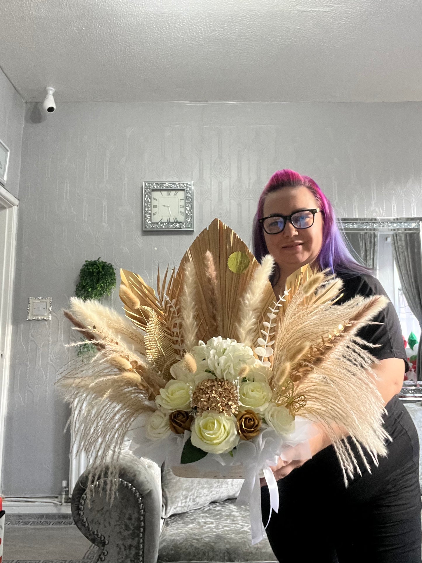 Luxury Dried Pampas & Silk Flower Arrangement – Handmade Boho Display