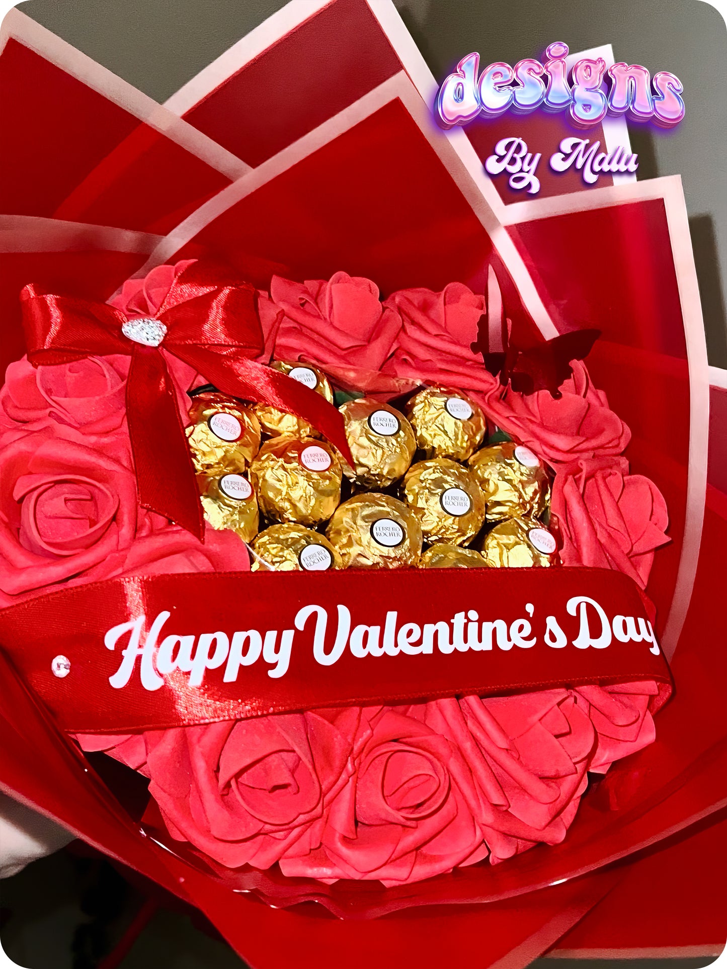Mother's Day / Valentine's Day (ARTIFICIAL) Red Rose Bouquet with 13 Pieces of Ferrero Rocher 🌹💖